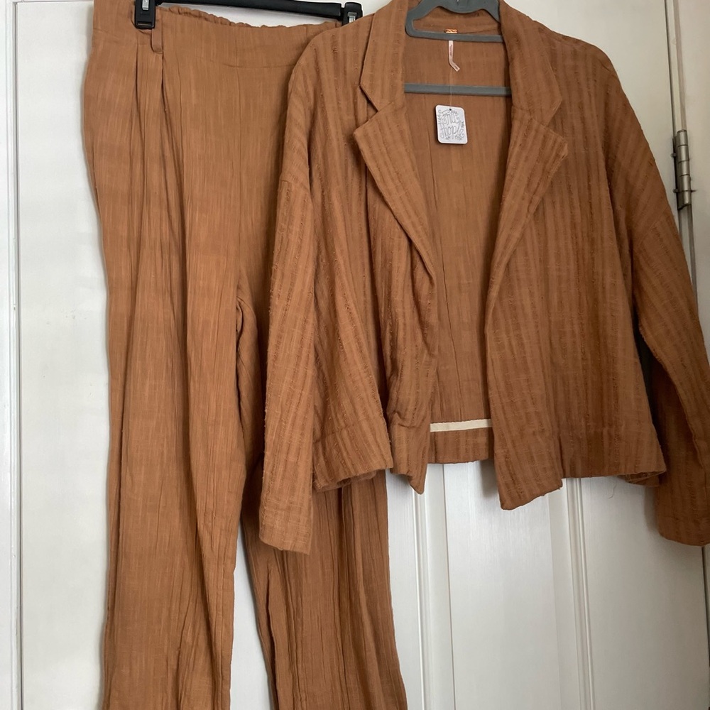 Free People Boho Suit Set‎ - Picture 2 of 8